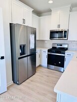 173 Wood Breeze Wy in St. Augustine, FL - Building Photo