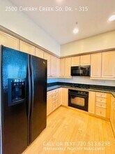 2500 E Cherry Creek S Dr in Denver, CO - Building Photo - Building Photo