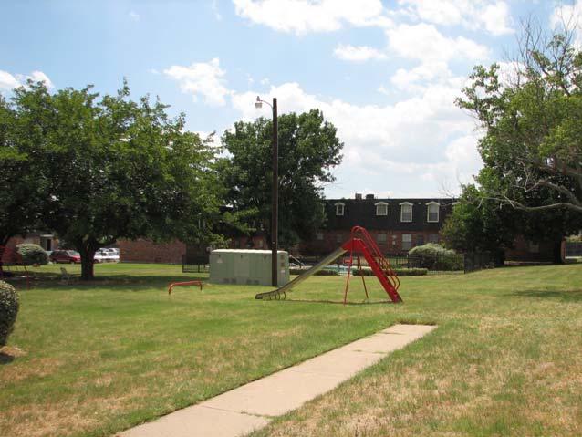 Jameson Street Apartments in Weatherford, TX - Foto de edificio - Building Photo