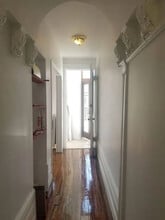 10 Parkside Ct, Unit 2 in Brooklyn, NY - Building Photo - Building Photo