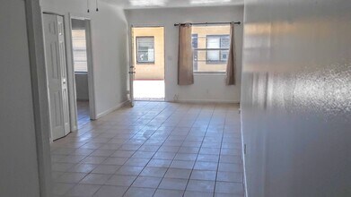 2955 Ernest St-Unit -2955 in Jacksonville, FL - Building Photo - Building Photo