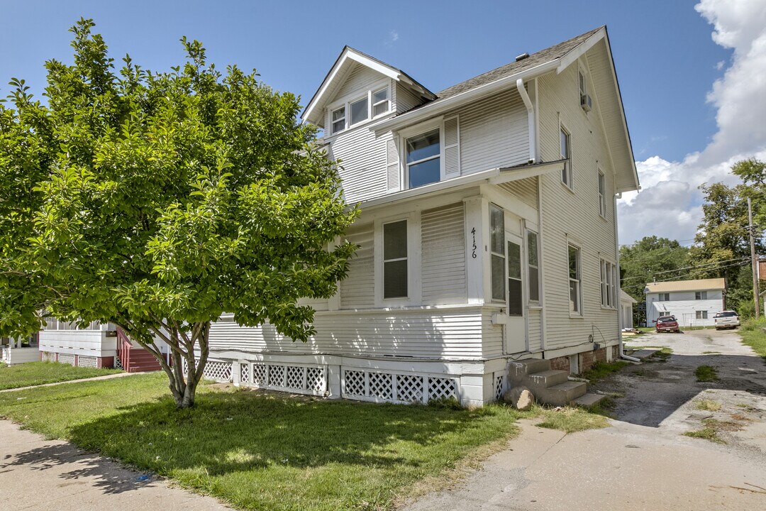 4156 Cuming St in Omaha, NE - Building Photo