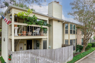 Windsor Park Townhomes in Houston, TX - Building Photo - Building Photo