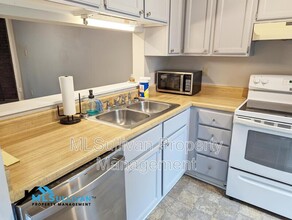 16 Providence Ct in Durham, NC - Building Photo - Building Photo