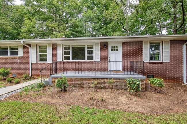 32 Blue Mountain Dr in Greenville, SC - Building Photo - Building Photo