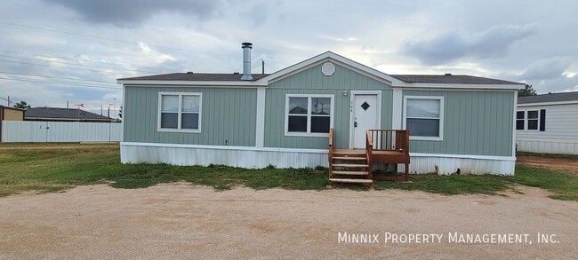 property at 304 SE 4th St