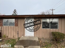 35 W Viola Ave in Yakima, WA - Building Photo