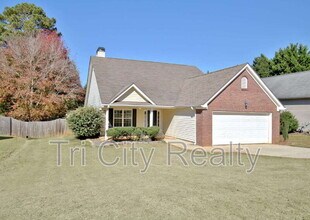 289 Baldwin Ct in Newnan, GA - Building Photo - Building Photo