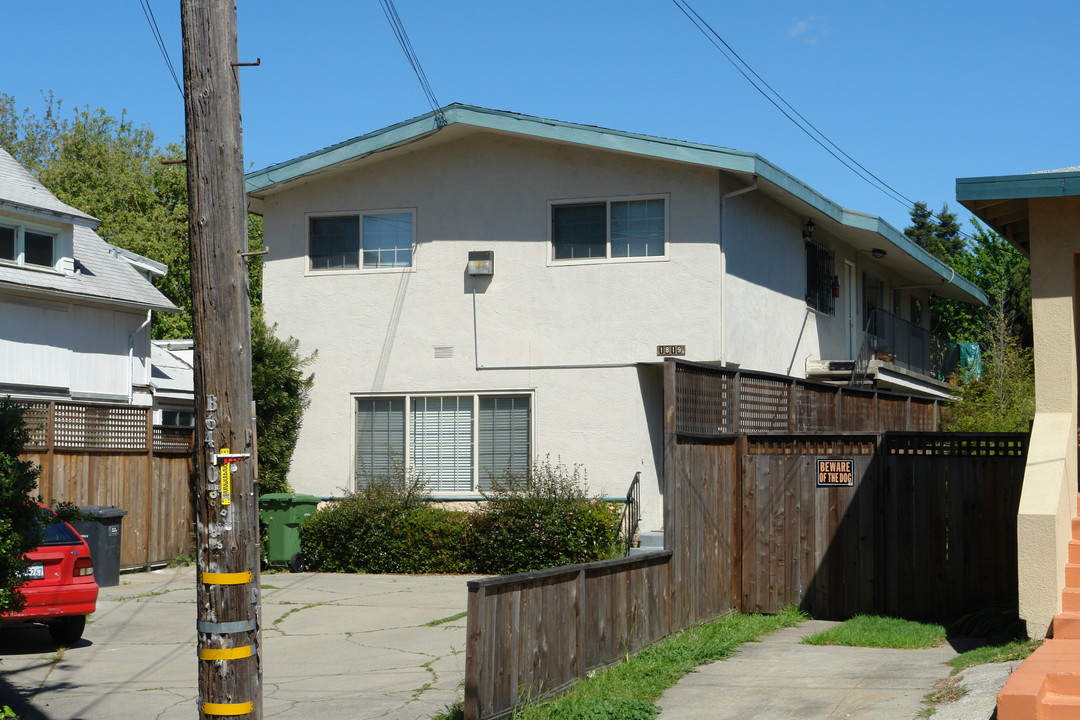 1819 Carleton St in Berkeley, CA - Building Photo