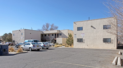 3601-3605 Wellesley Dr NE in Albuquerque, NM - Building Photo - Building Photo