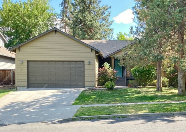 property at 19943 Cliffrose Dr
