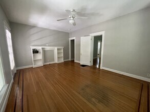 2177 Baringer Ave in Louisville, KY - Building Photo - Building Photo