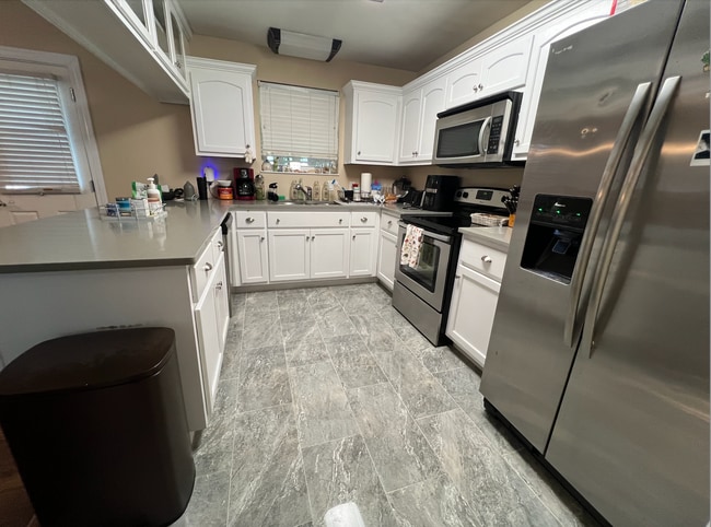 property at 1011 Cornell Dr