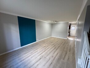 45 Harkness Ave in Pasadena, CA - Building Photo - Building Photo