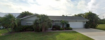 5292 Early Terrace in Port Charlotte, FL - Building Photo