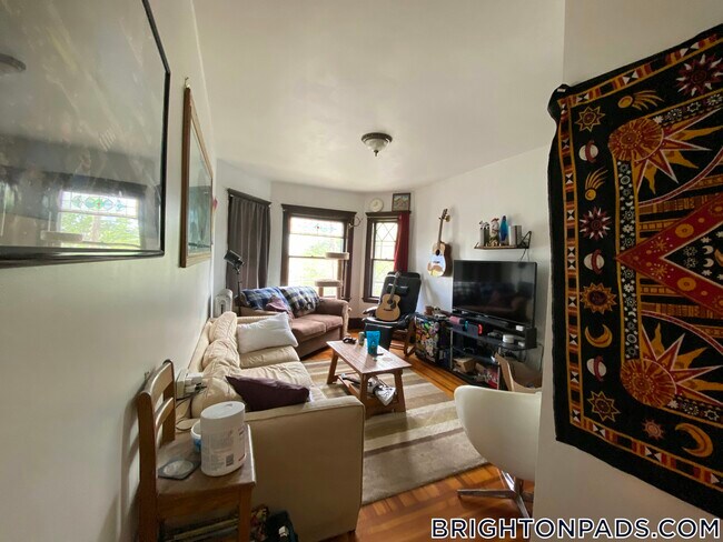 35 Langley Rd