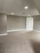 438 E Broad St in Quakertown, PA - Foto de edificio - Building Photo
