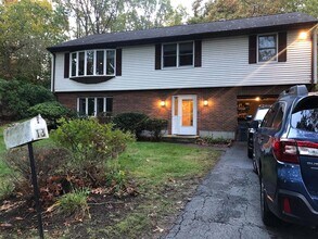 18 Cranston Cir in Woburn, MA - Building Photo - Building Photo