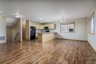 2929 Eldorado Blvd in Eau Claire, WI - Building Photo - Building Photo