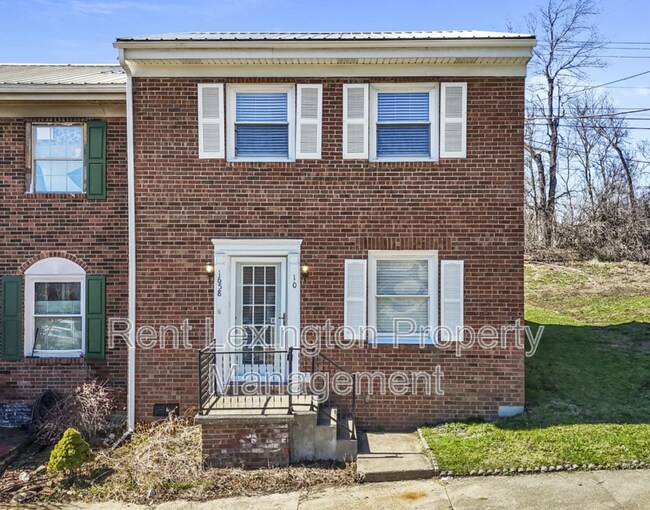 1658 Foxhaven Dr in Richmond, KY - Building Photo - Building Photo