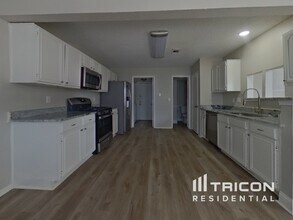 5115 Whitehaven Dr in Garland, TX - Building Photo - Building Photo
