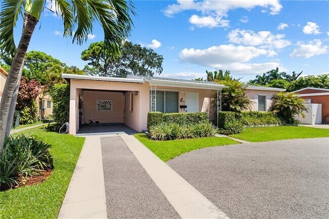 811 SW 26th Ct in Fort Lauderdale, FL - Building Photo - Building Photo
