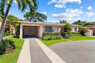 811 SW 26th Ct in Fort Lauderdale, FL - Foto de edificio - Building Photo