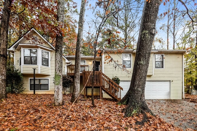 property at 6160 Mt Pisgah Ct