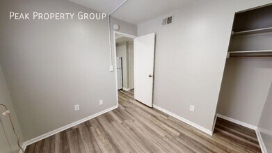 76 W 8th Ave, Unit B2 in Columbus, OH - Building Photo - Building Photo