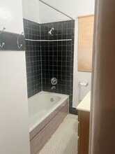 917 S Averill Ave in San Pedro, CA - Building Photo - Building Photo