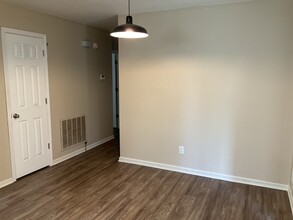 2704 Monza Trail in West Columbia, SC - Building Photo - Building Photo