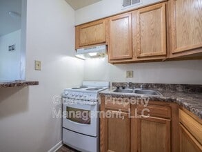 1115 N College Dr in Maryville, MO - Building Photo - Building Photo