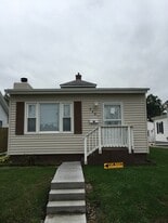 546 20th Ave in Moline, IL - Building Photo
