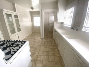 1018 7th St in Hermosa Beach, CA - Building Photo - Building Photo