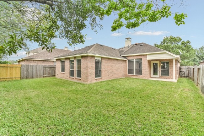 property at 9623 Wakefield Village Dr