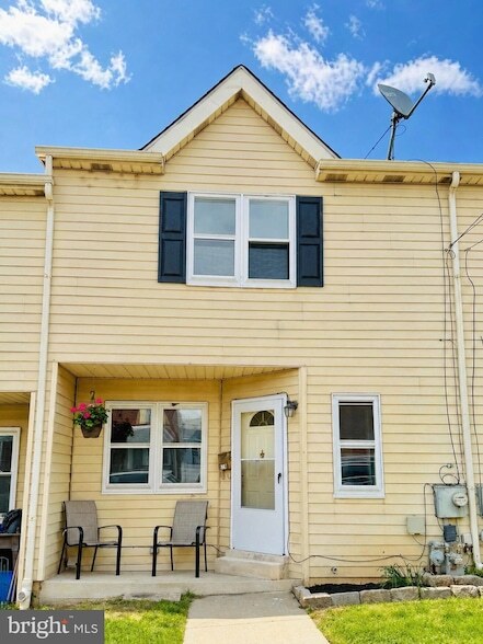 property at 614 Fraley St