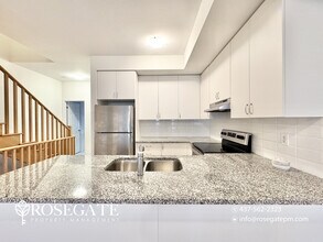 Massive 5-Bedroom + Den Townhouse with Garage & Deck in Oshawa in Oshawa, ON - Building Photo - Building Photo