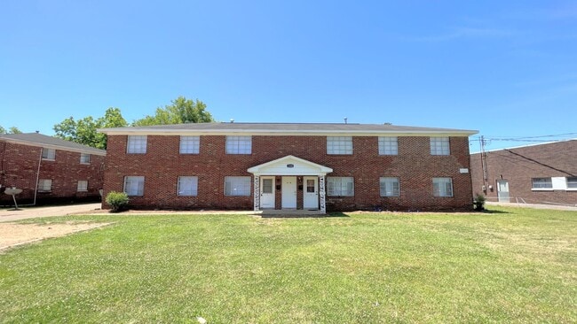 property at 1269 Federal Dr