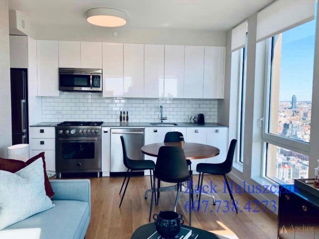 125 Delancey St-Unit -VAR in New York, NY - Building Photo - Building Photo