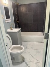 3432 SE Bryant St in Topeka, KS - Building Photo - Building Photo