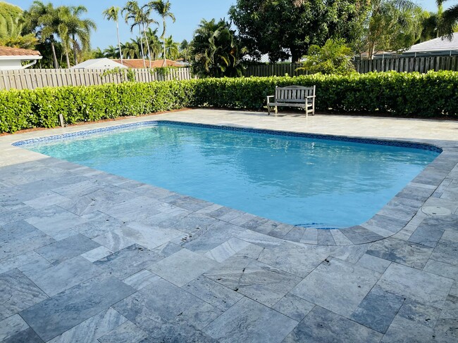 898 SW 14th Dr in Boca Raton, FL - Building Photo - Building Photo