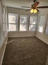 130 OliveUnit 201B in San Marcos, TX - Building Photo - Building Photo