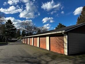 Gardenview Estates in Vancouver, WA - Building Photo - Building Photo