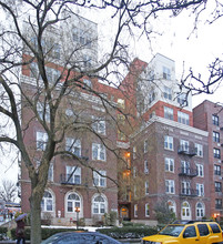 490 Ocean Parkway in Brooklyn, NY - Building Photo - Building Photo