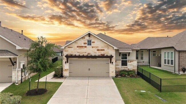 746 Faith Dr in Liberty Hill, TX - Building Photo - Building Photo