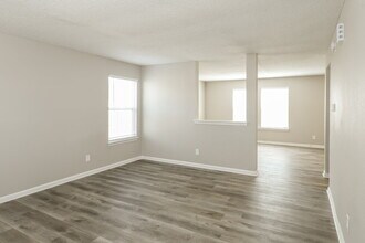 19170 Calico Aster Dr in Noblesville, IN - Building Photo - Building Photo