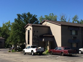 1600 Butterfield Drive Apartments