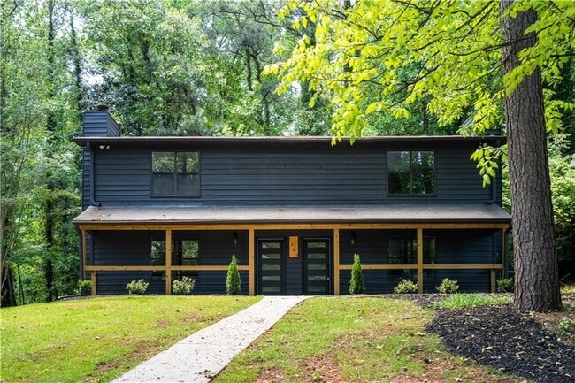 property at 1249 N Lea Ct SE