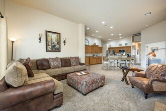 2711 Sunrise Point Rd in Las Cruces, NM - Building Photo - Building Photo