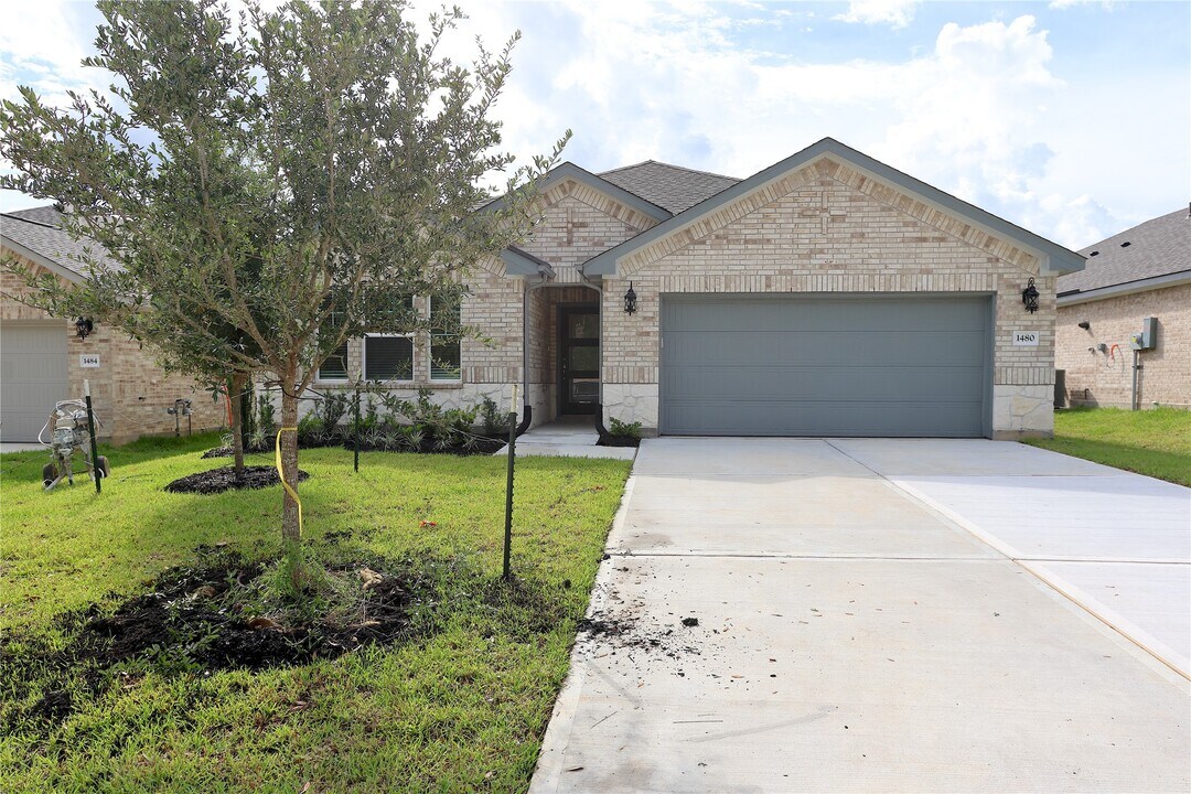 1480 Waggoner Rnch Trl in Conroe, TX - Building Photo